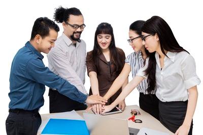 5 Cara menjaga hubungan kerja yang baik dengan rekan kerja