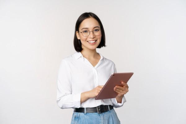 Mengasah Diri Menuju Kesuksesan dengan Meningkatkan Personal Branding melalui Kursus Online di FitAcademy