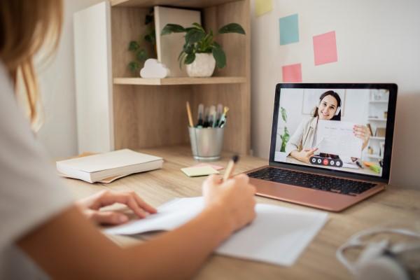 5 Cara Efektif Belajar Online di FitAcademy
